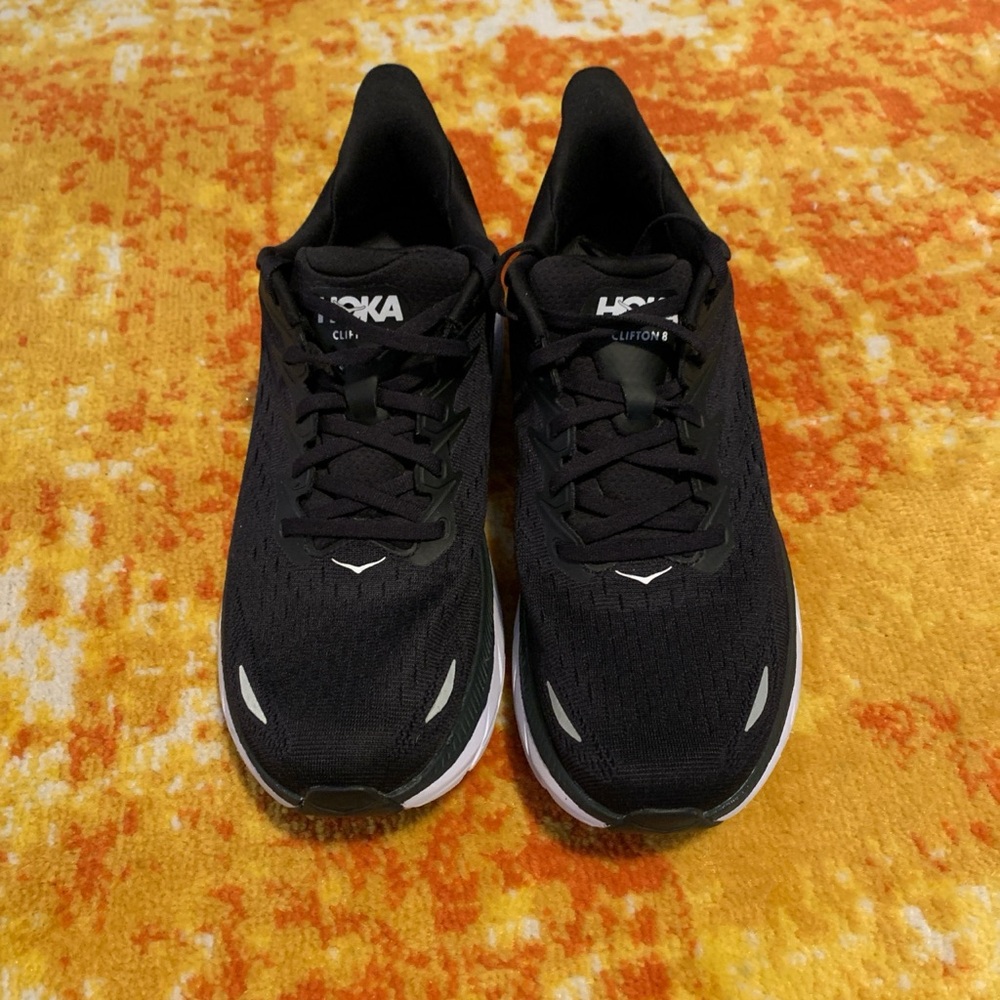 Women’s Hoka Clifton 8 Size 11 in Black and White